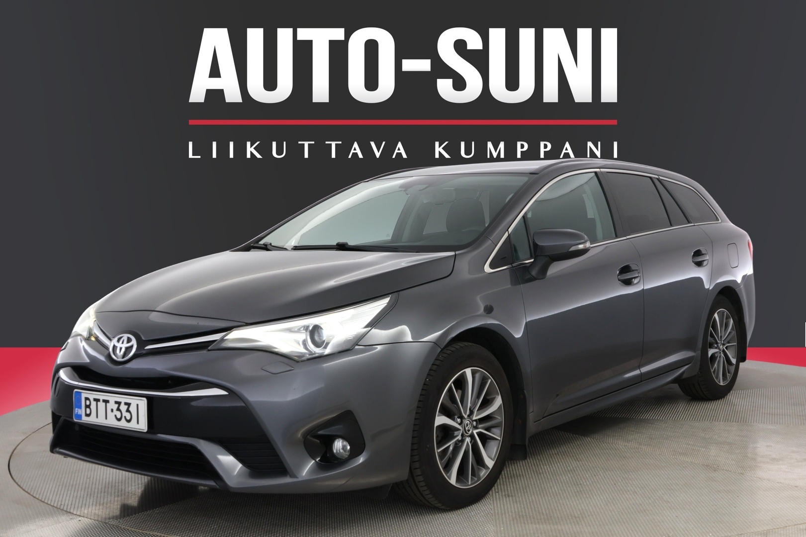 TOYOTA Avensis 2016