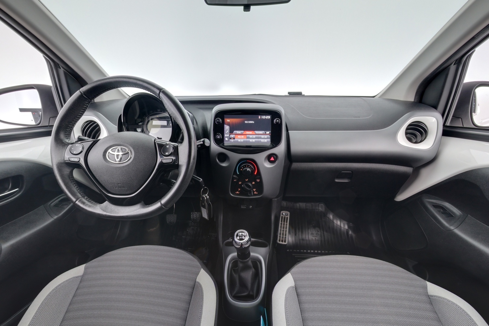 TOYOTA AYGO 2018