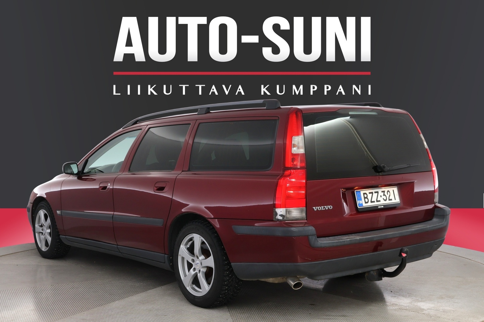 VOLVO V70 2003