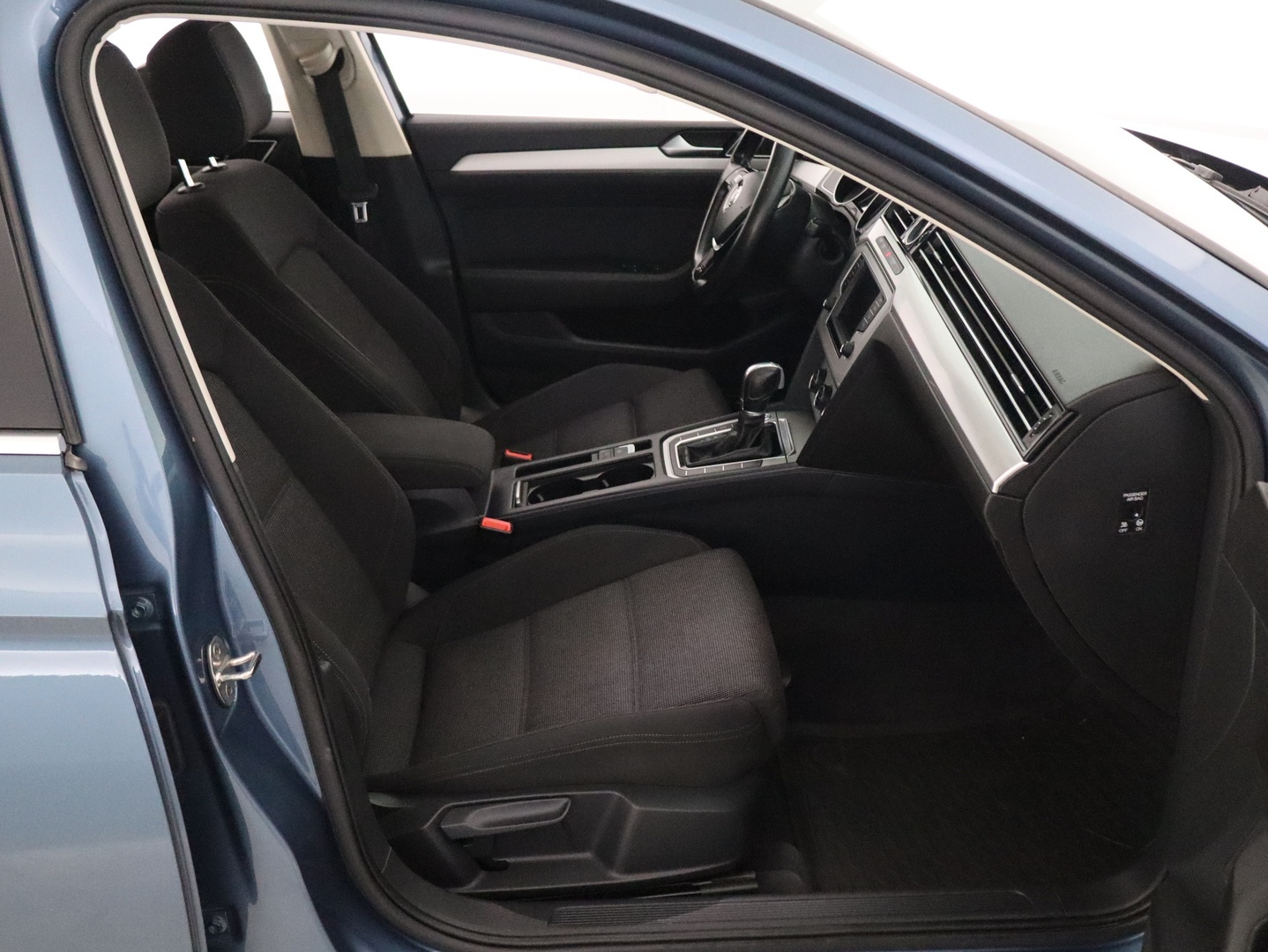 VOLKSWAGEN Passat 2014