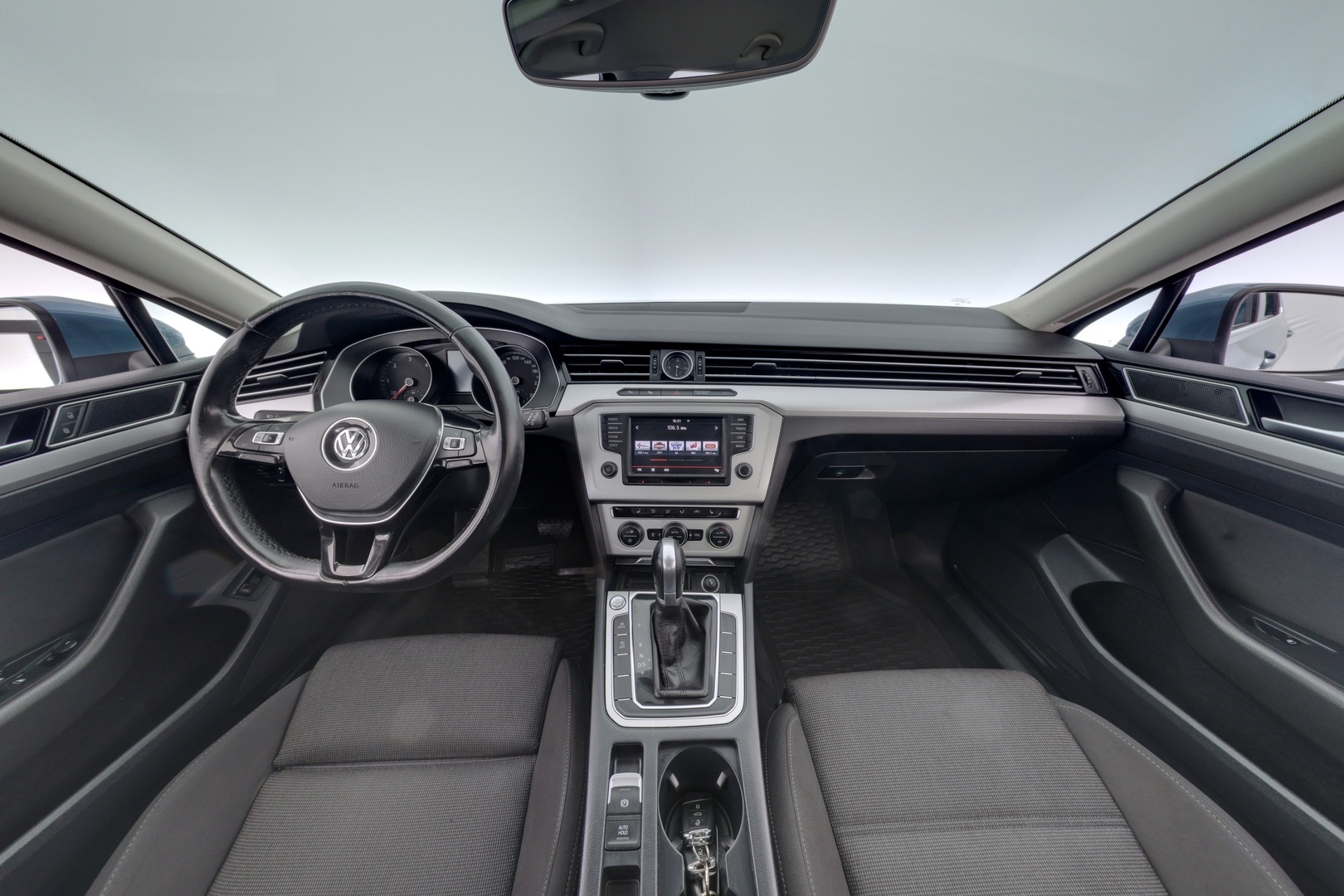 VOLKSWAGEN Passat 2014