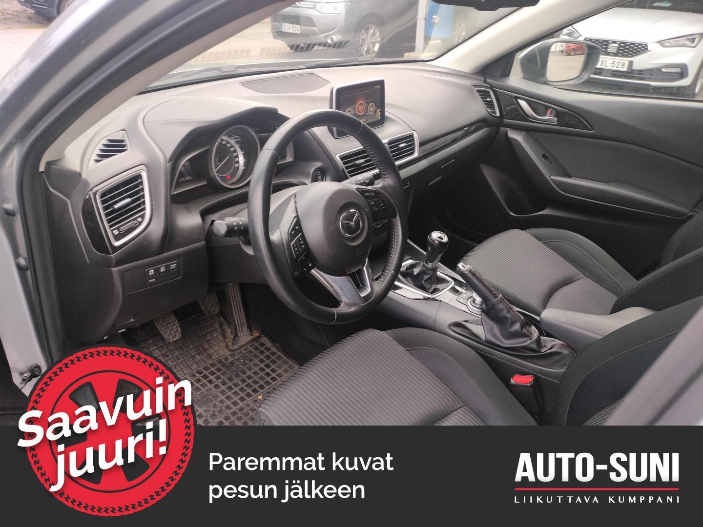 MAZDA Mazda3 2015