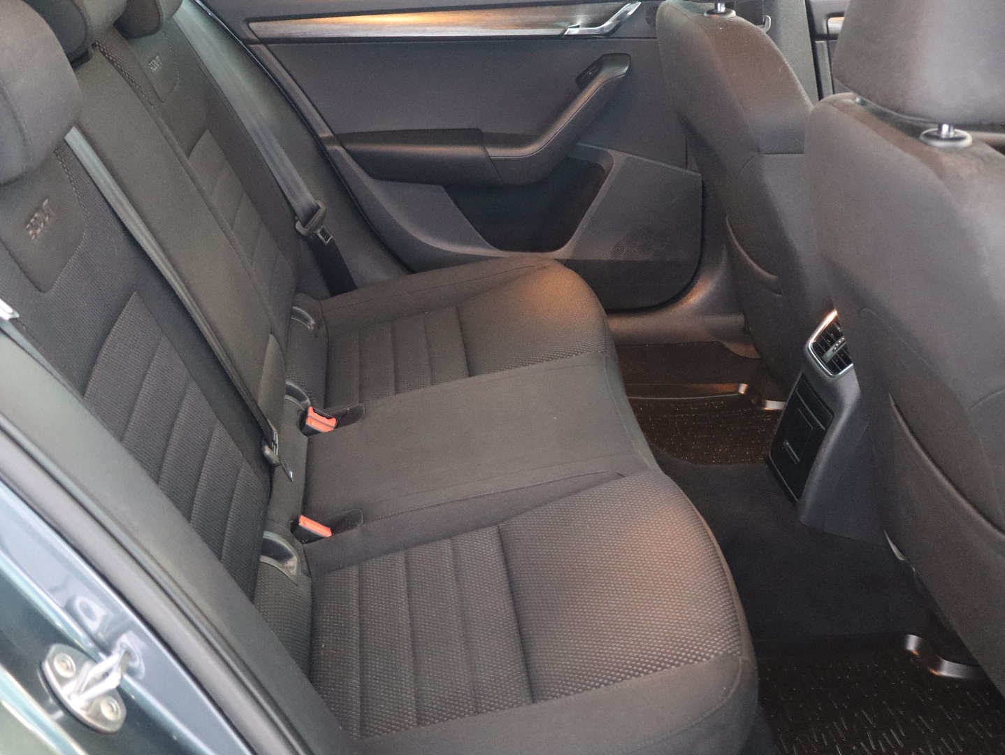 SKODA Octavia 2015