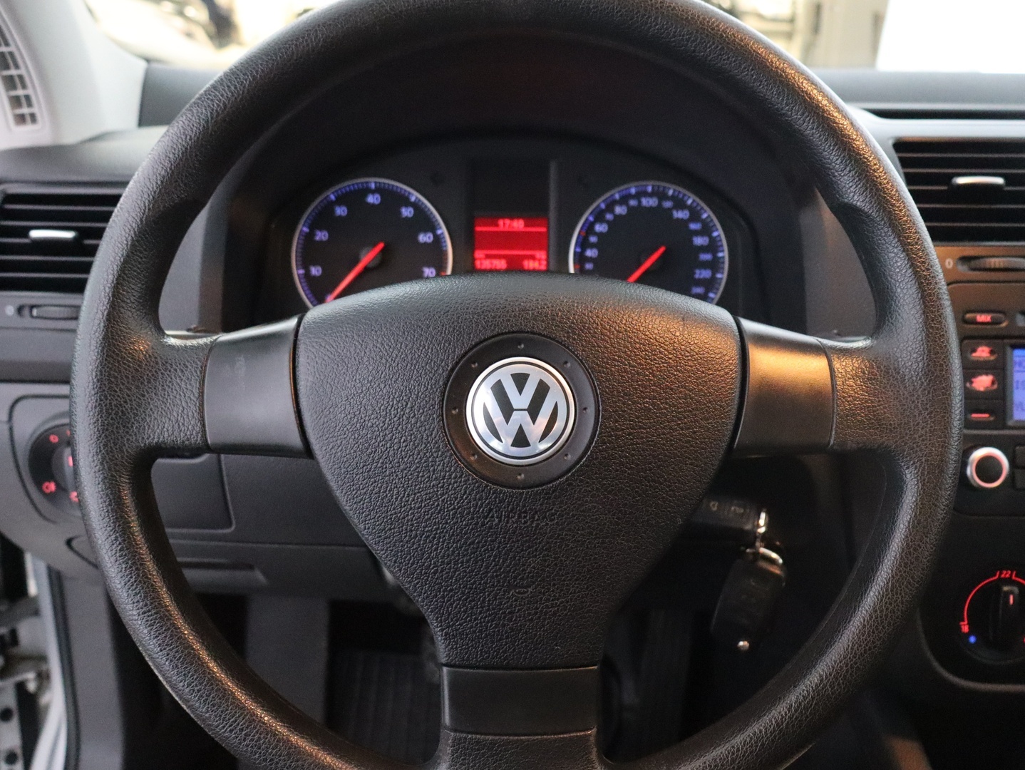 VOLKSWAGEN Golf 2007