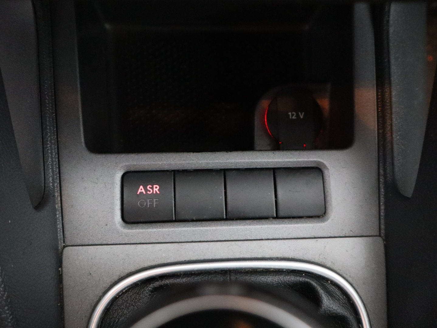 VOLKSWAGEN Golf 2007