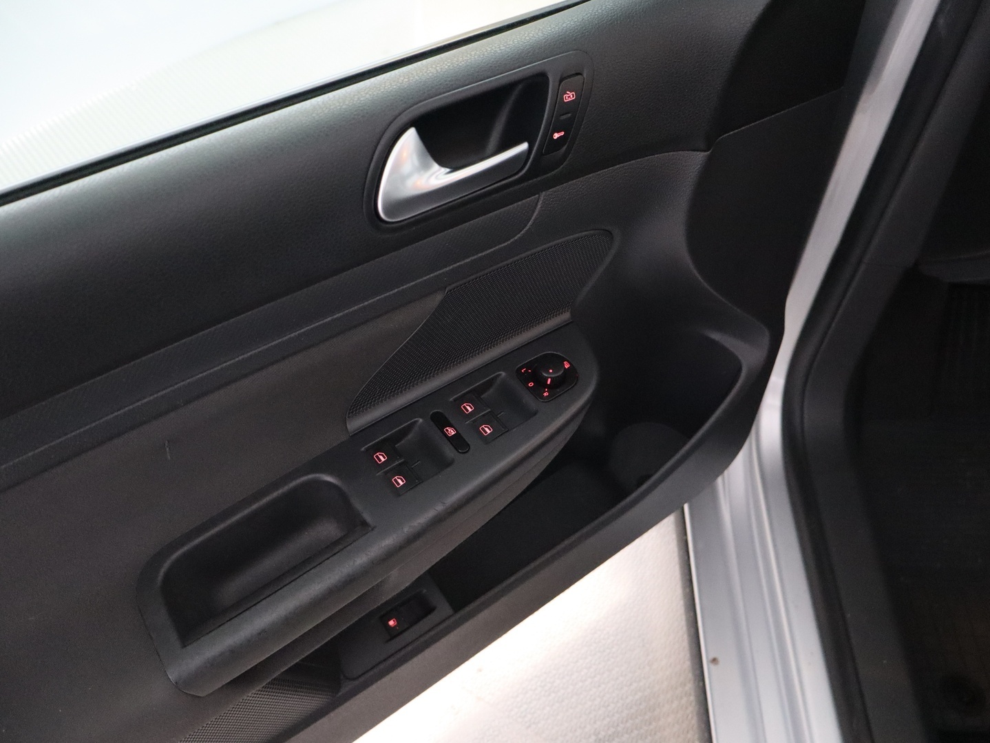 VOLKSWAGEN Golf 2007