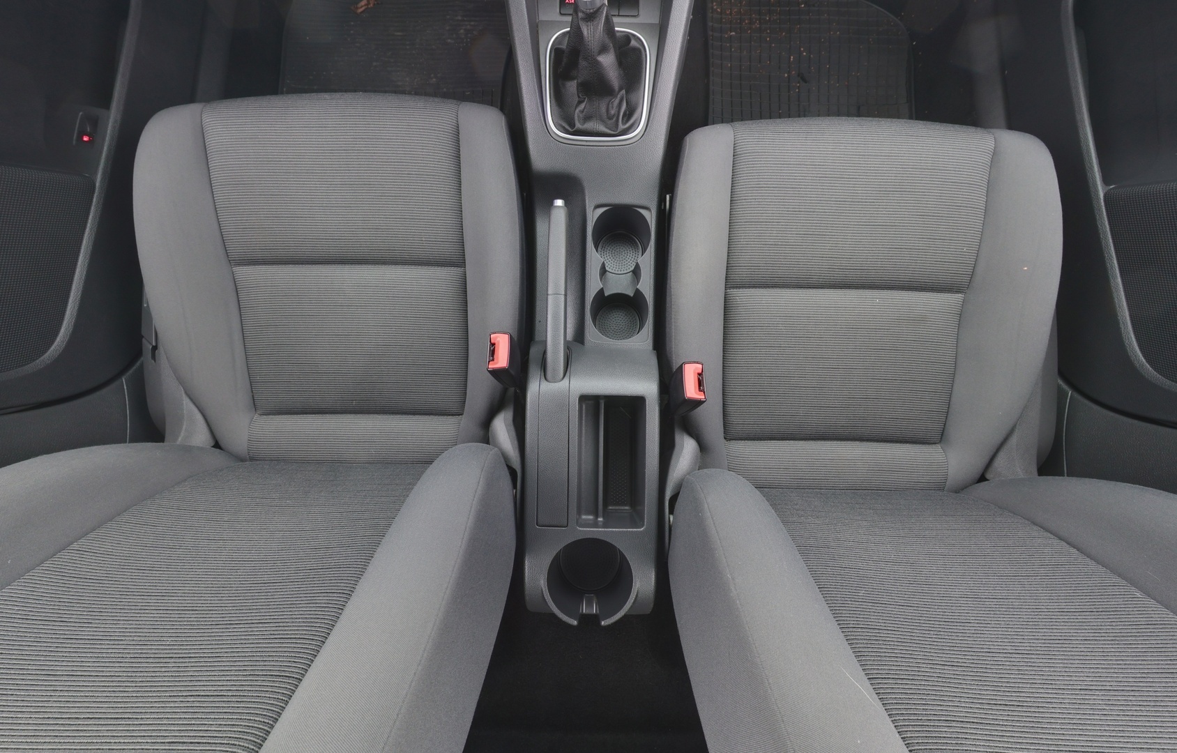 VOLKSWAGEN Golf 2007