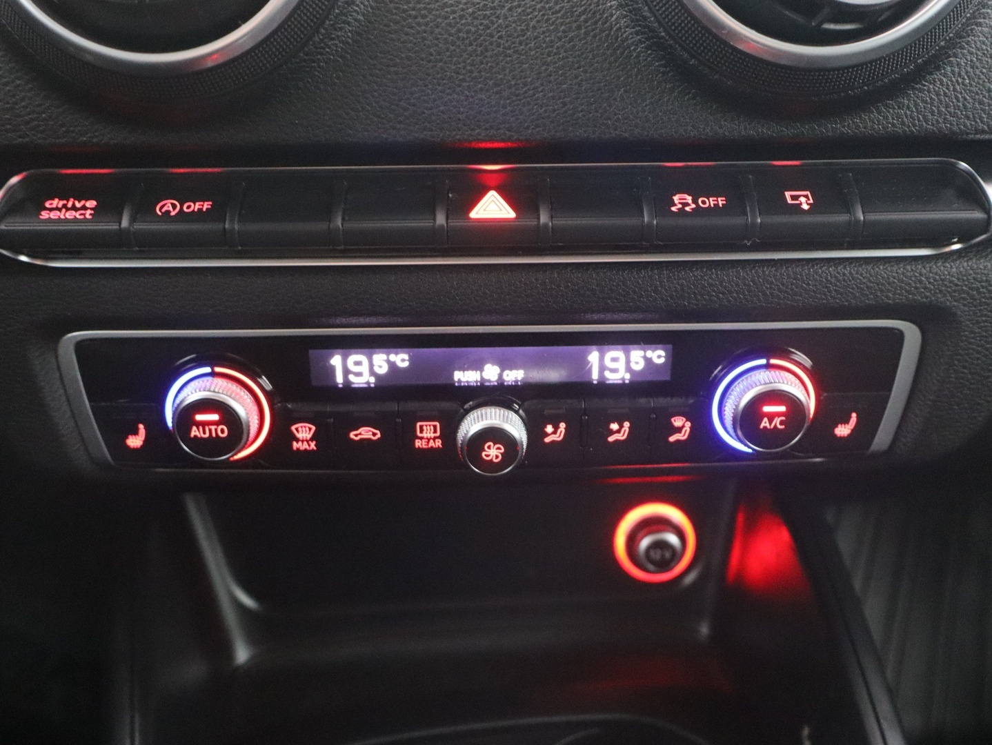 AUDI A3 2014