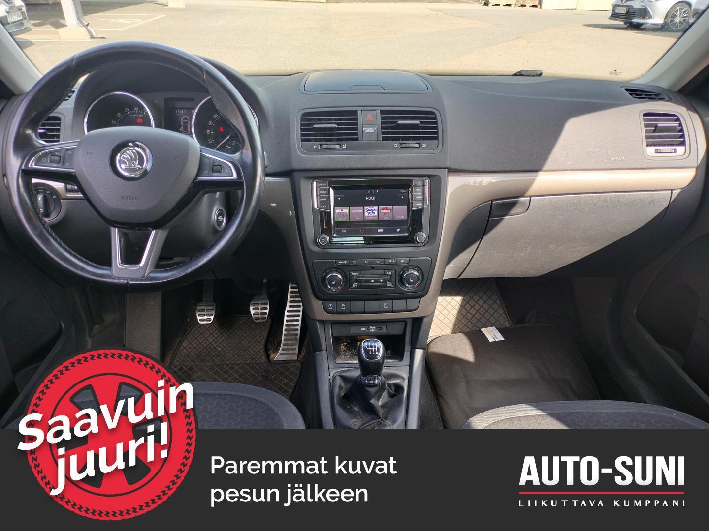 SKODA Yeti 2015