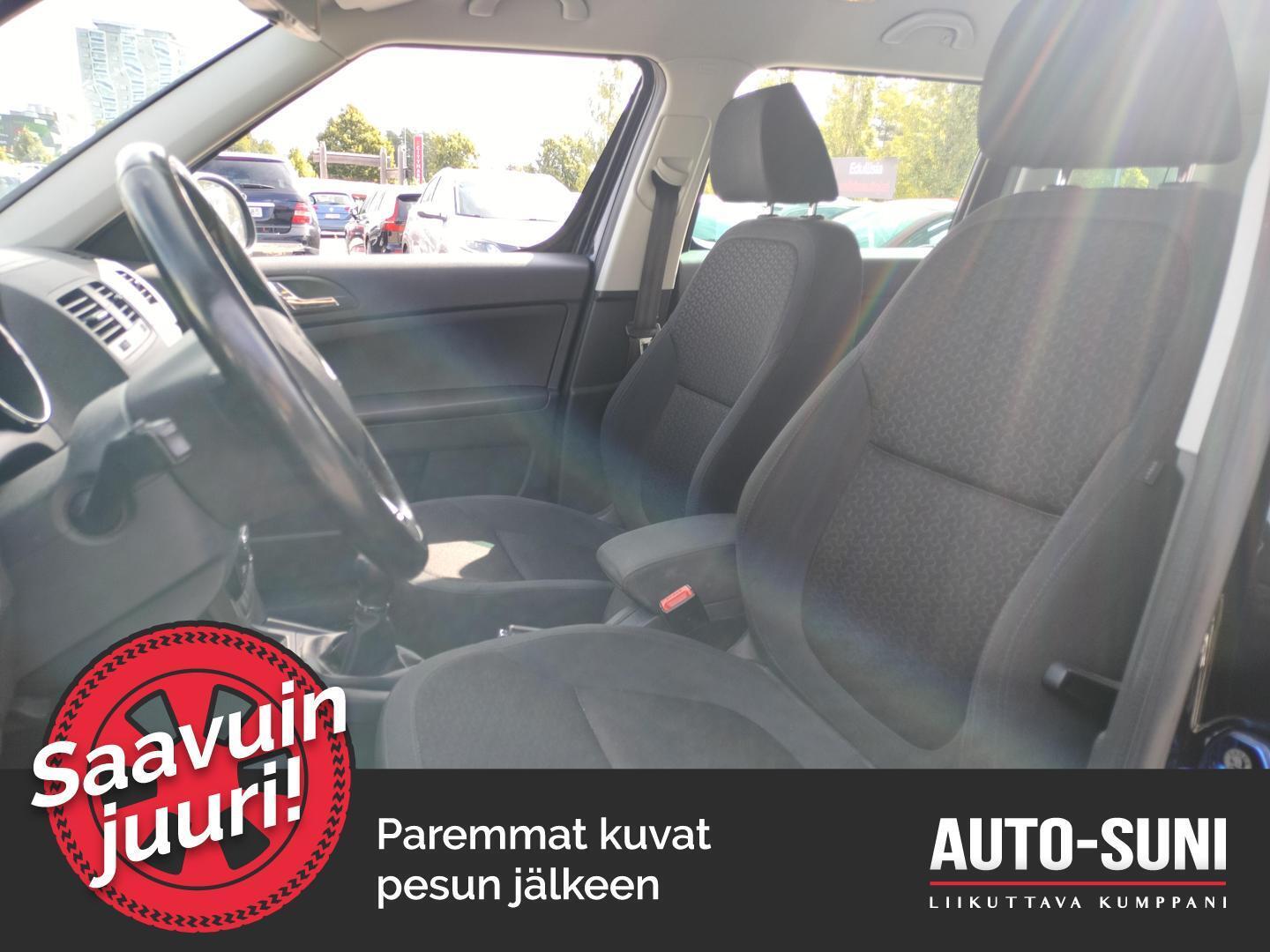 SKODA Yeti 2015