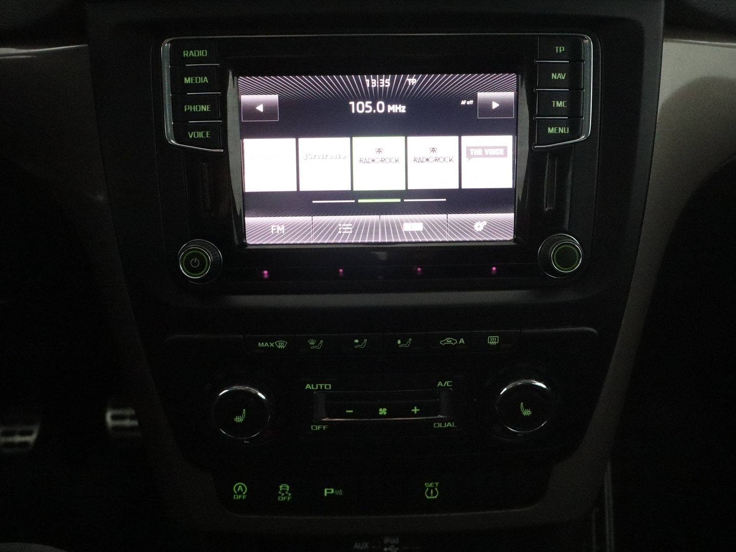 SKODA Yeti 2015