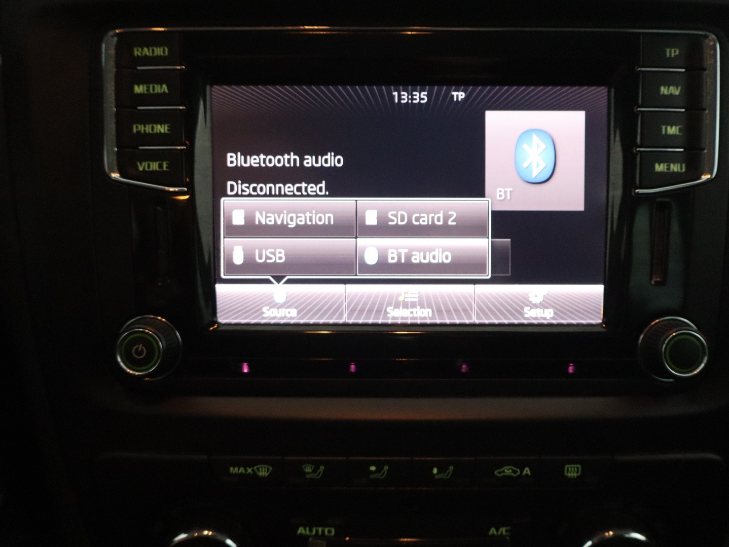 SKODA Yeti 2015