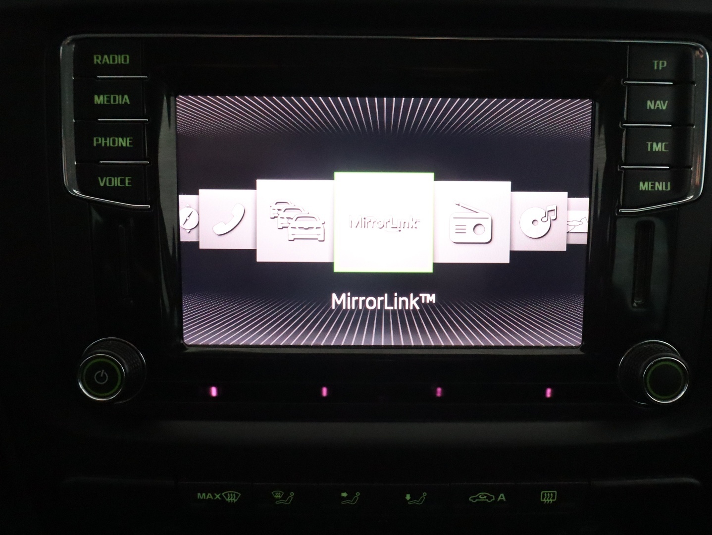 SKODA Yeti 2015