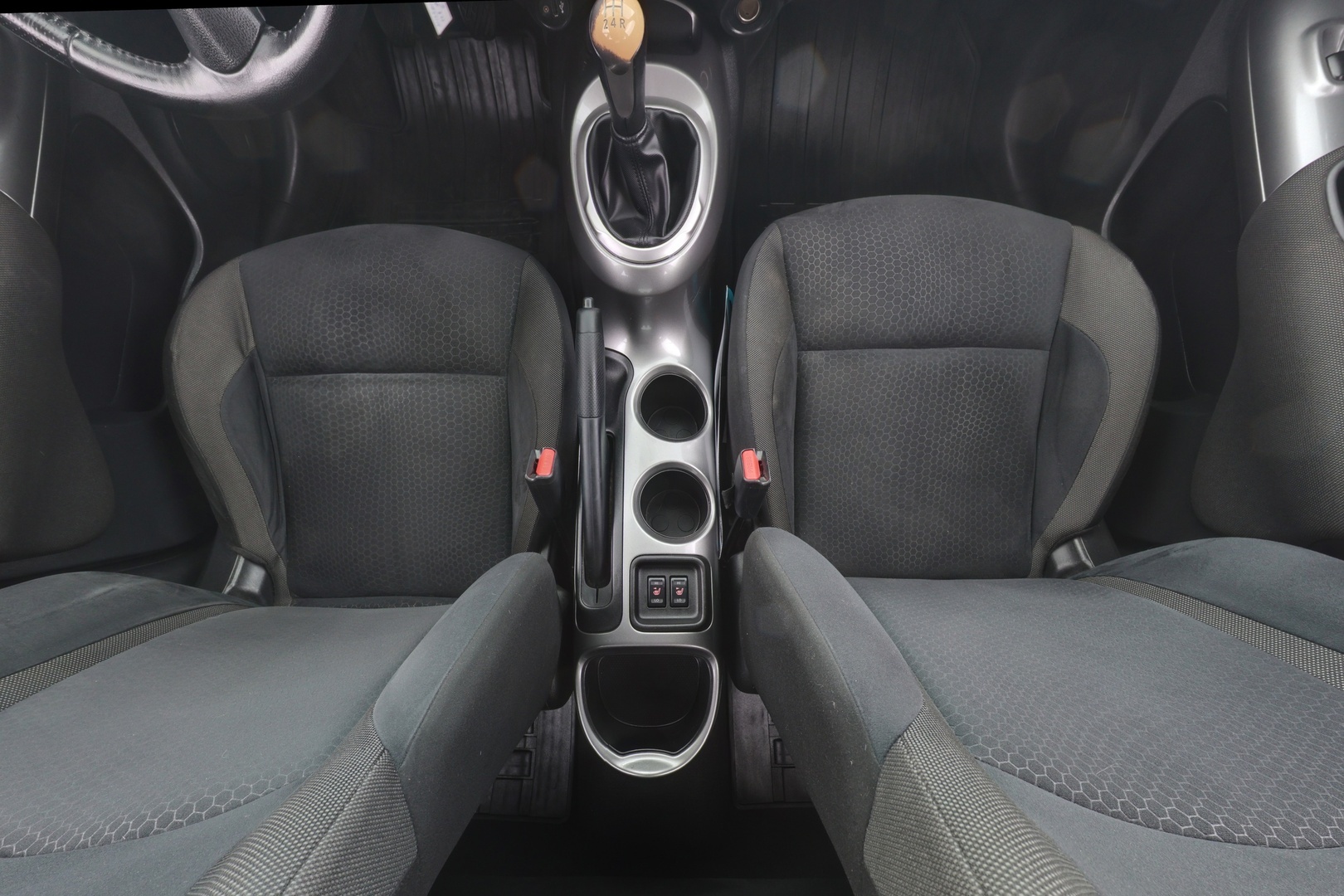 NISSAN Juke 2011