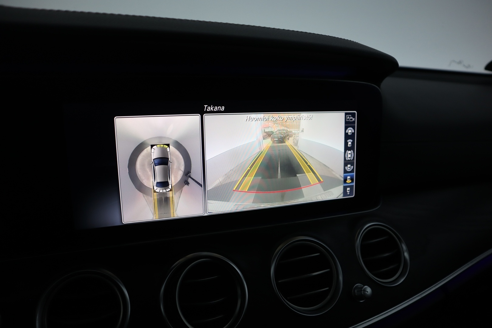 MERCEDES-BENZ E 2019