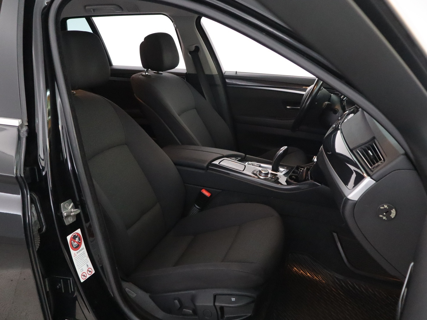 BMW 520 2011
