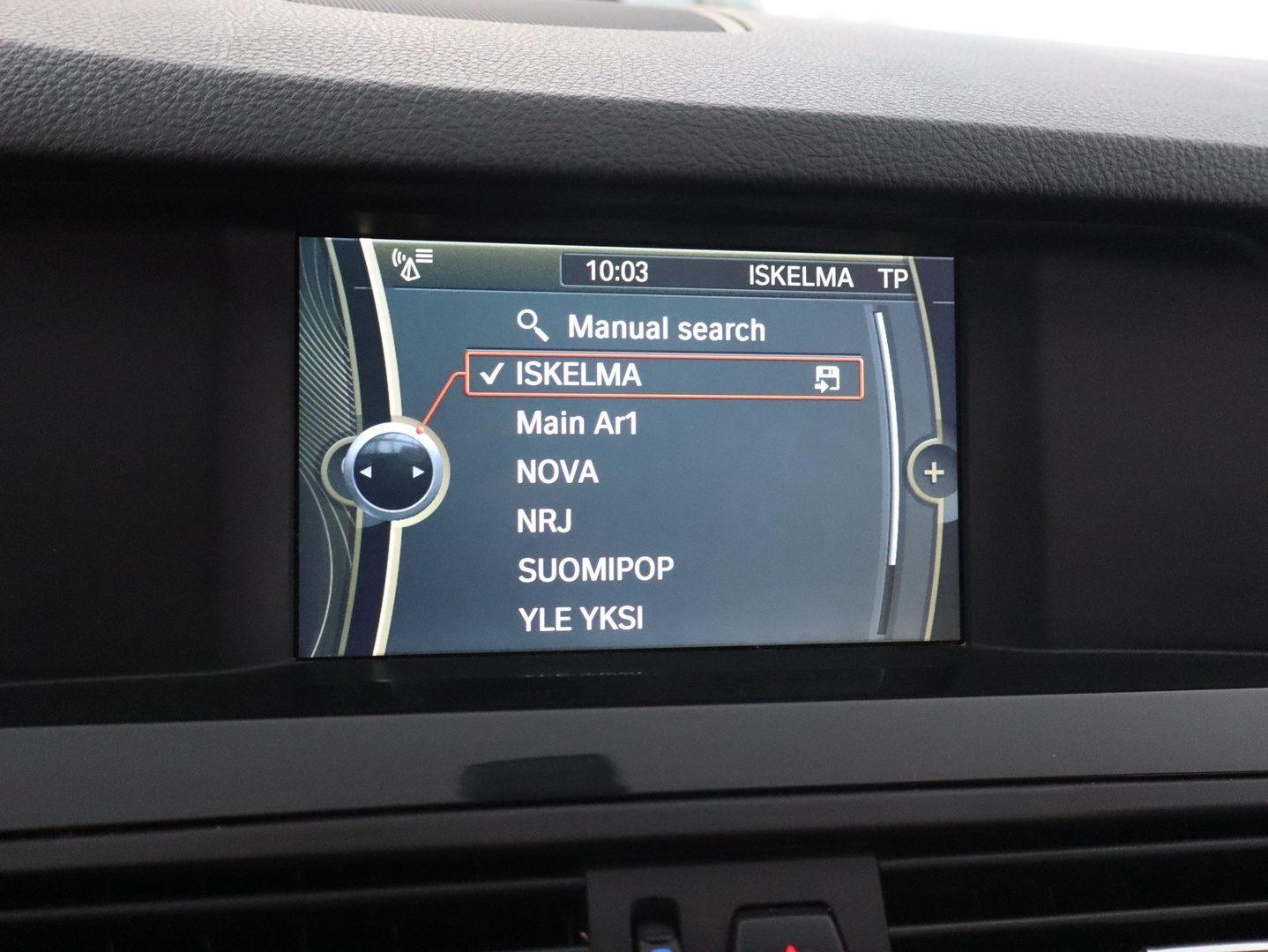 BMW 520 2011