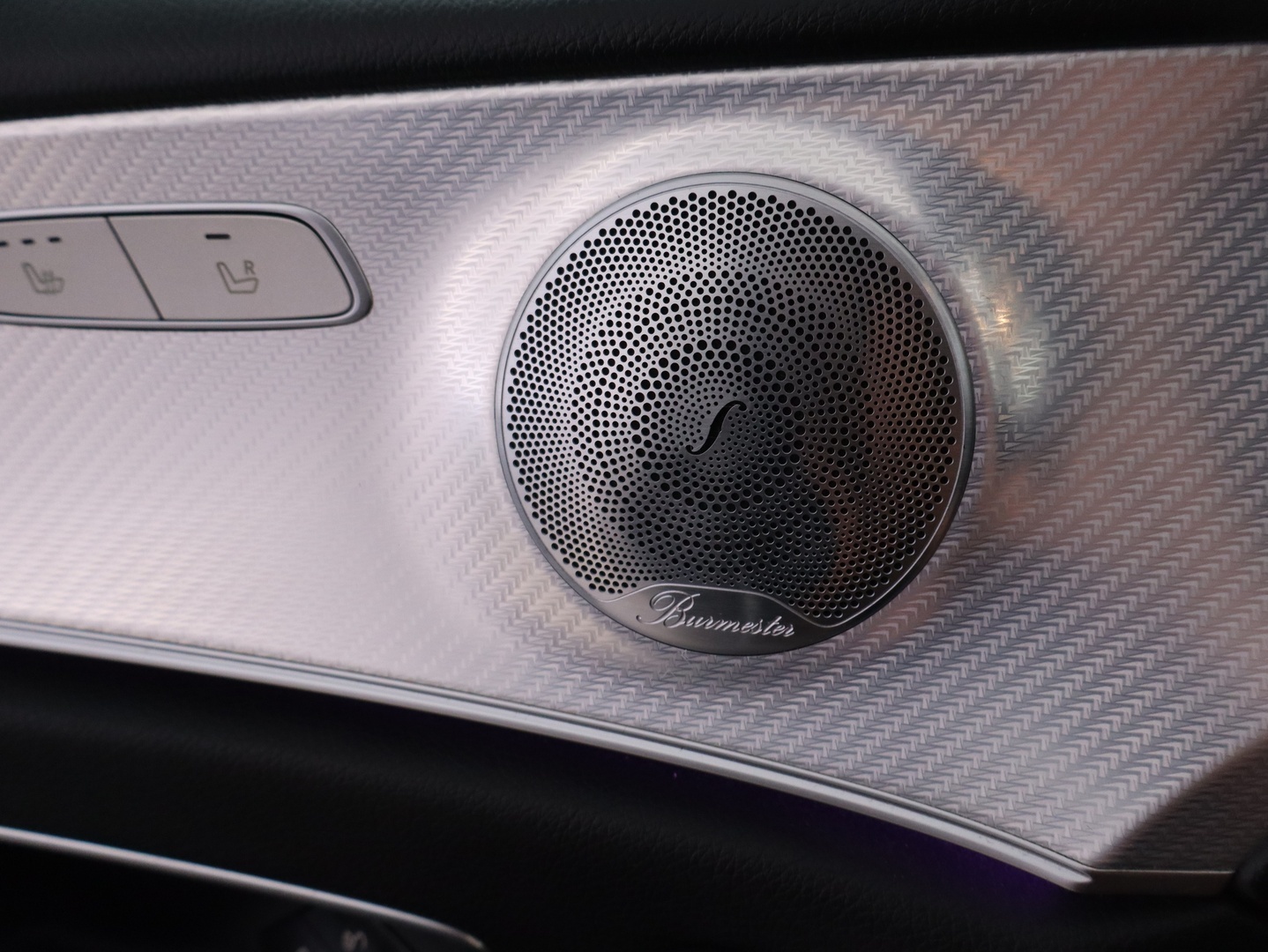 MERCEDES-BENZ E 2017