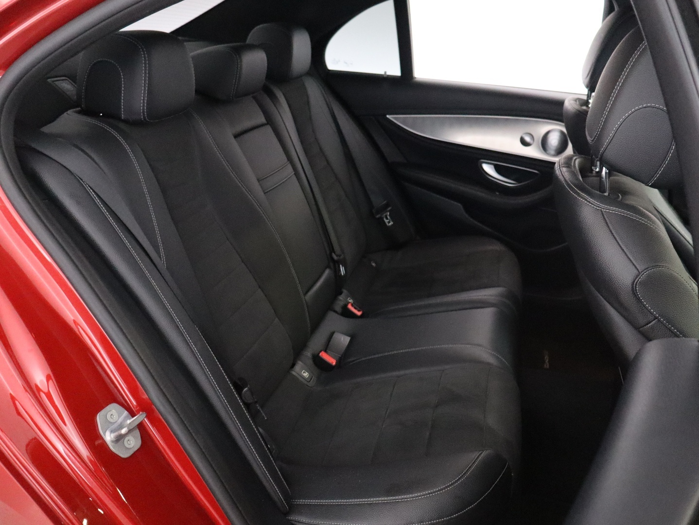 MERCEDES-BENZ E 2017