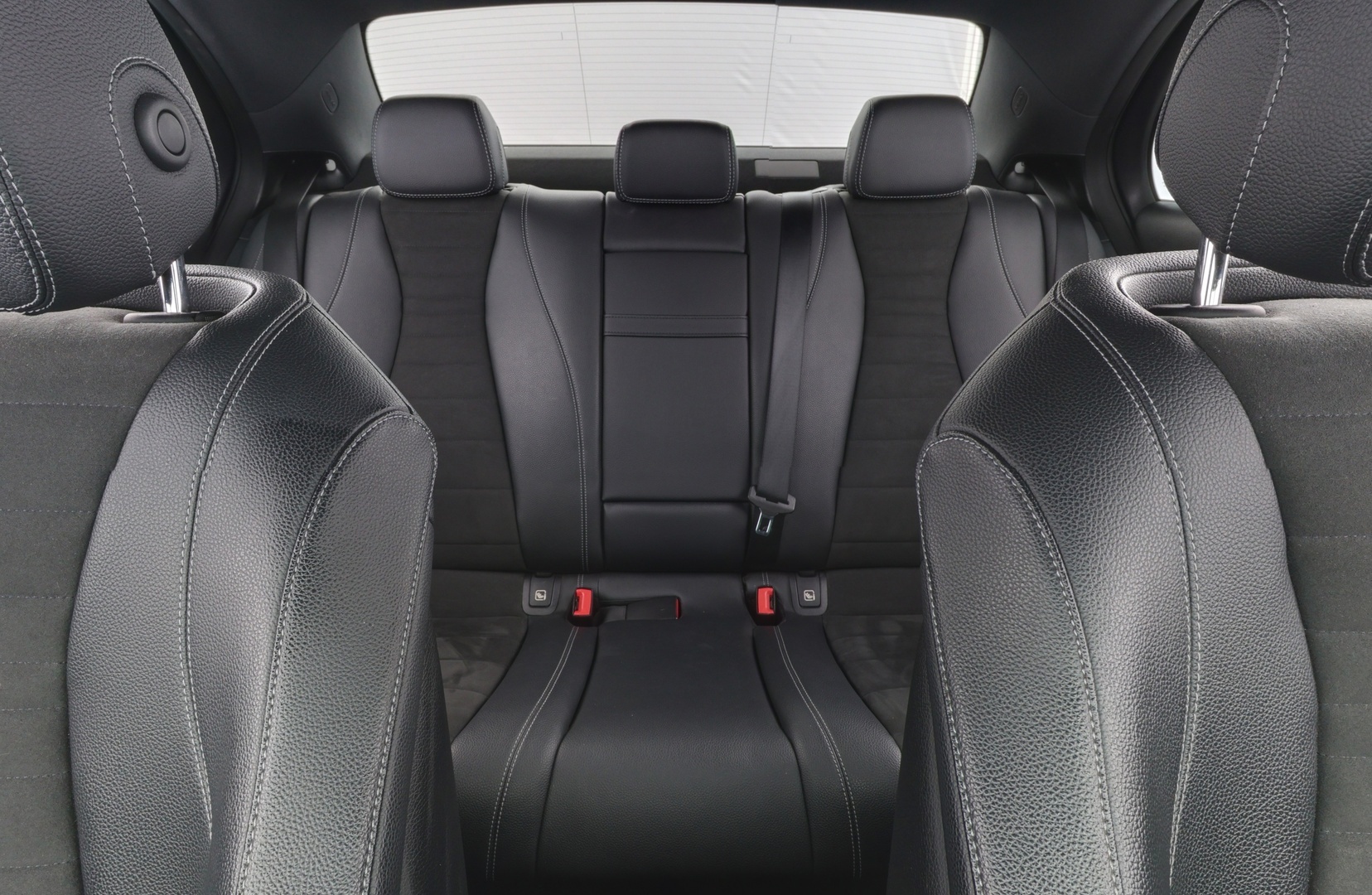 MERCEDES-BENZ E 2017