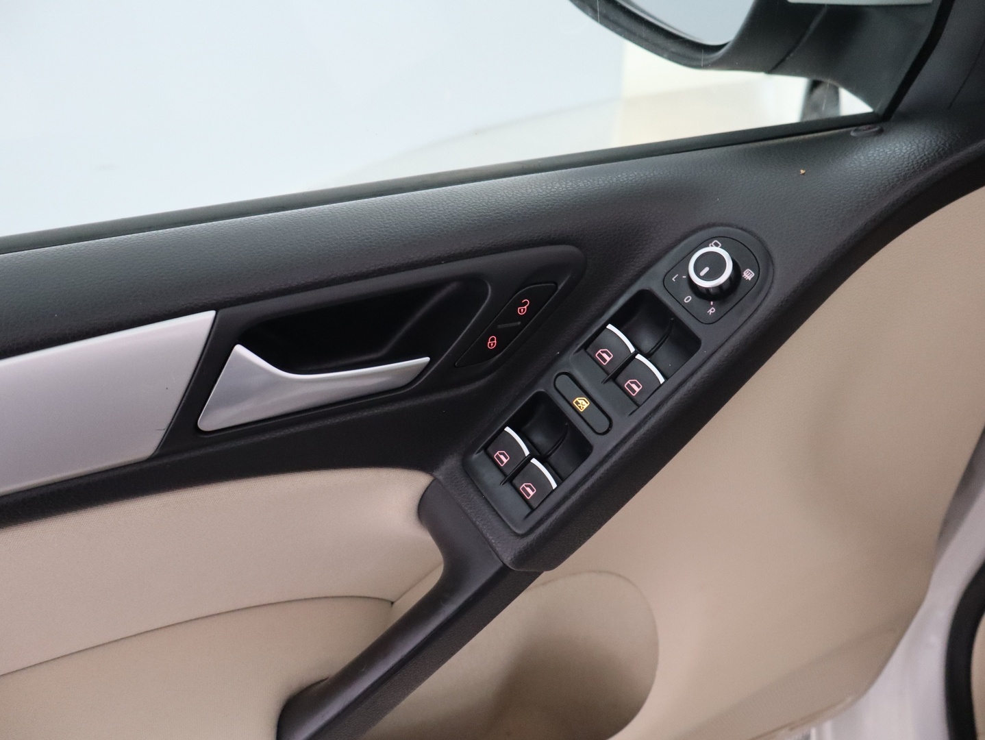 VOLKSWAGEN Golf 2009