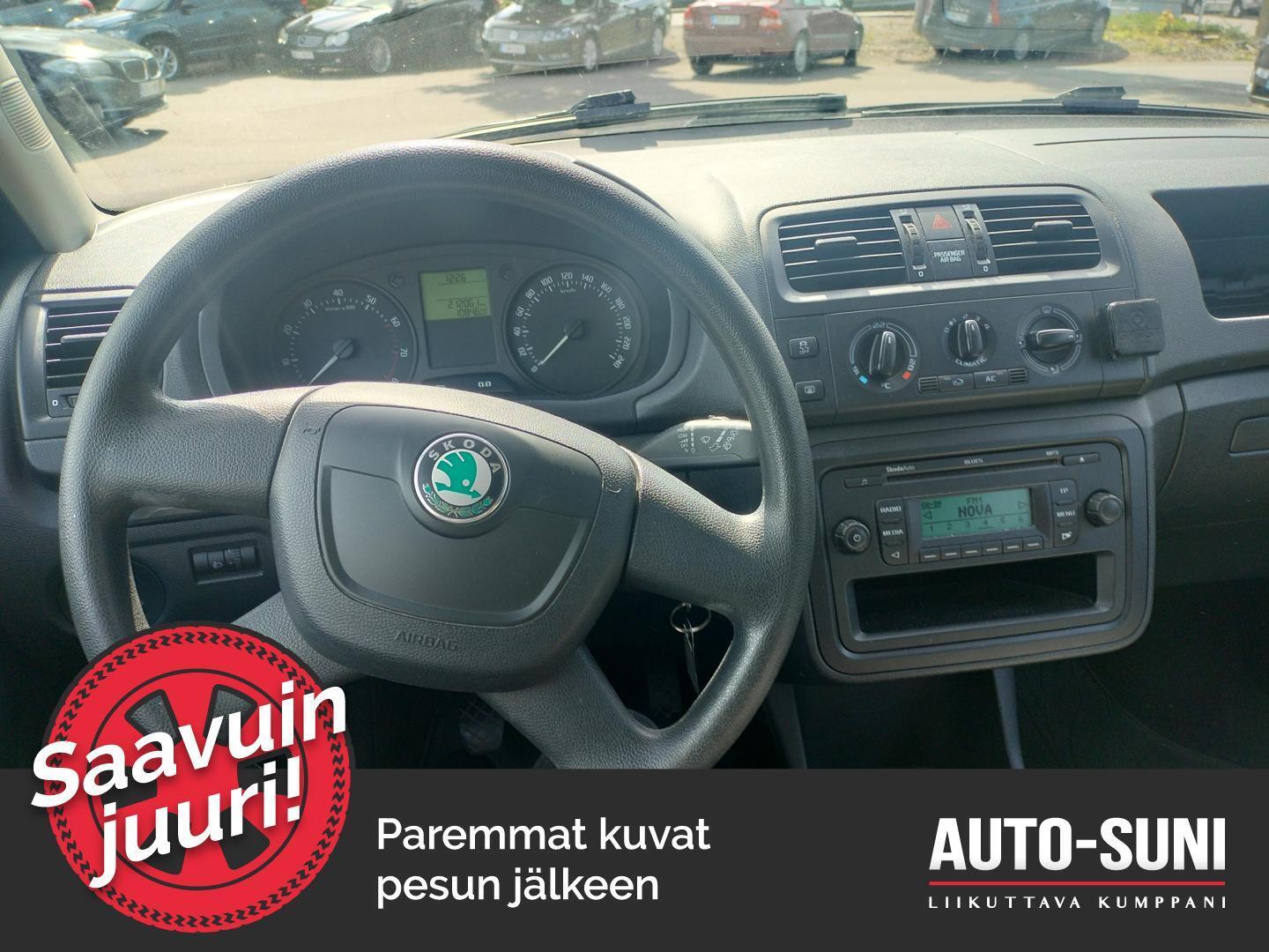 SKODA Fabia 2010