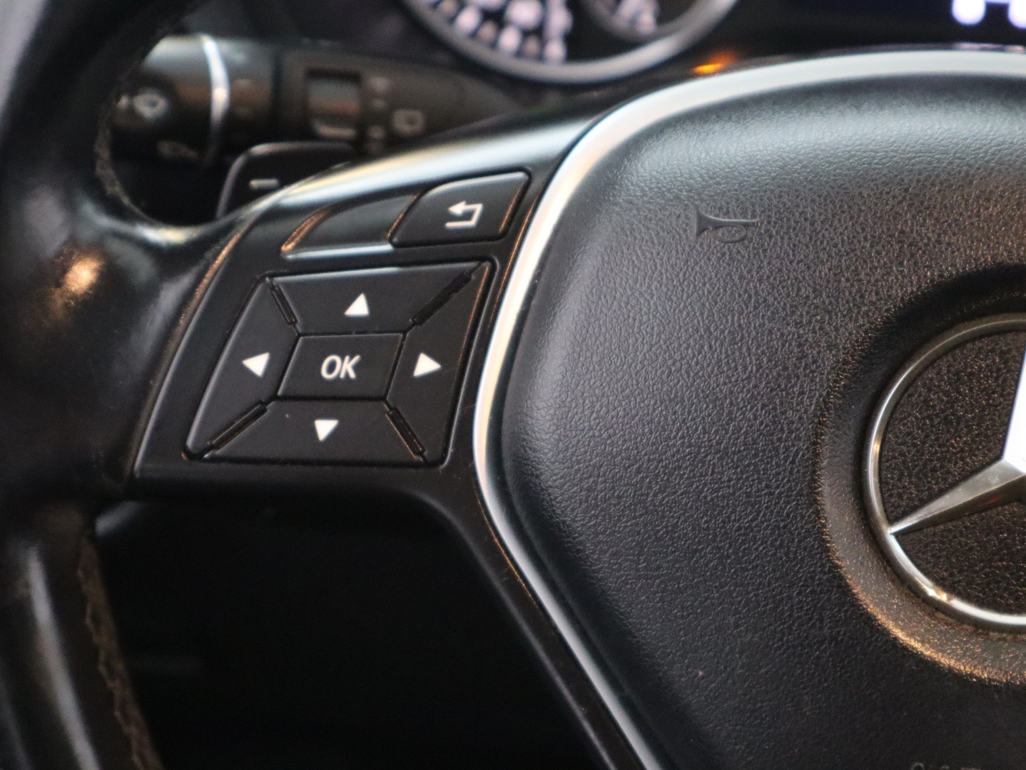 MERCEDES-BENZ B 2013