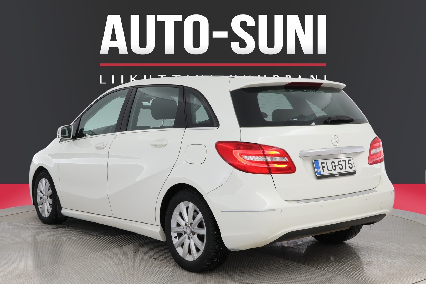 MERCEDES-BENZ B 2013