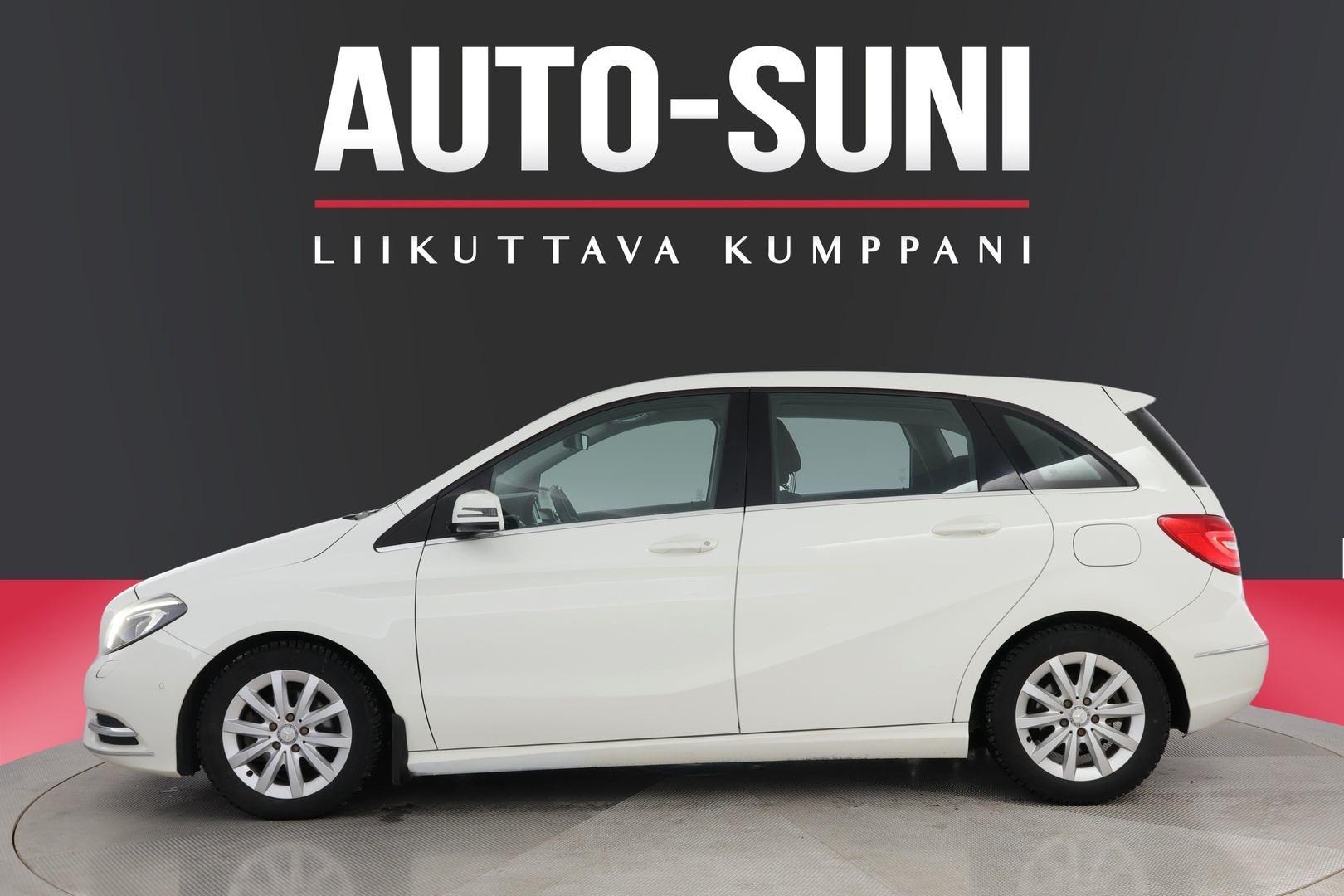 MERCEDES-BENZ B 2013