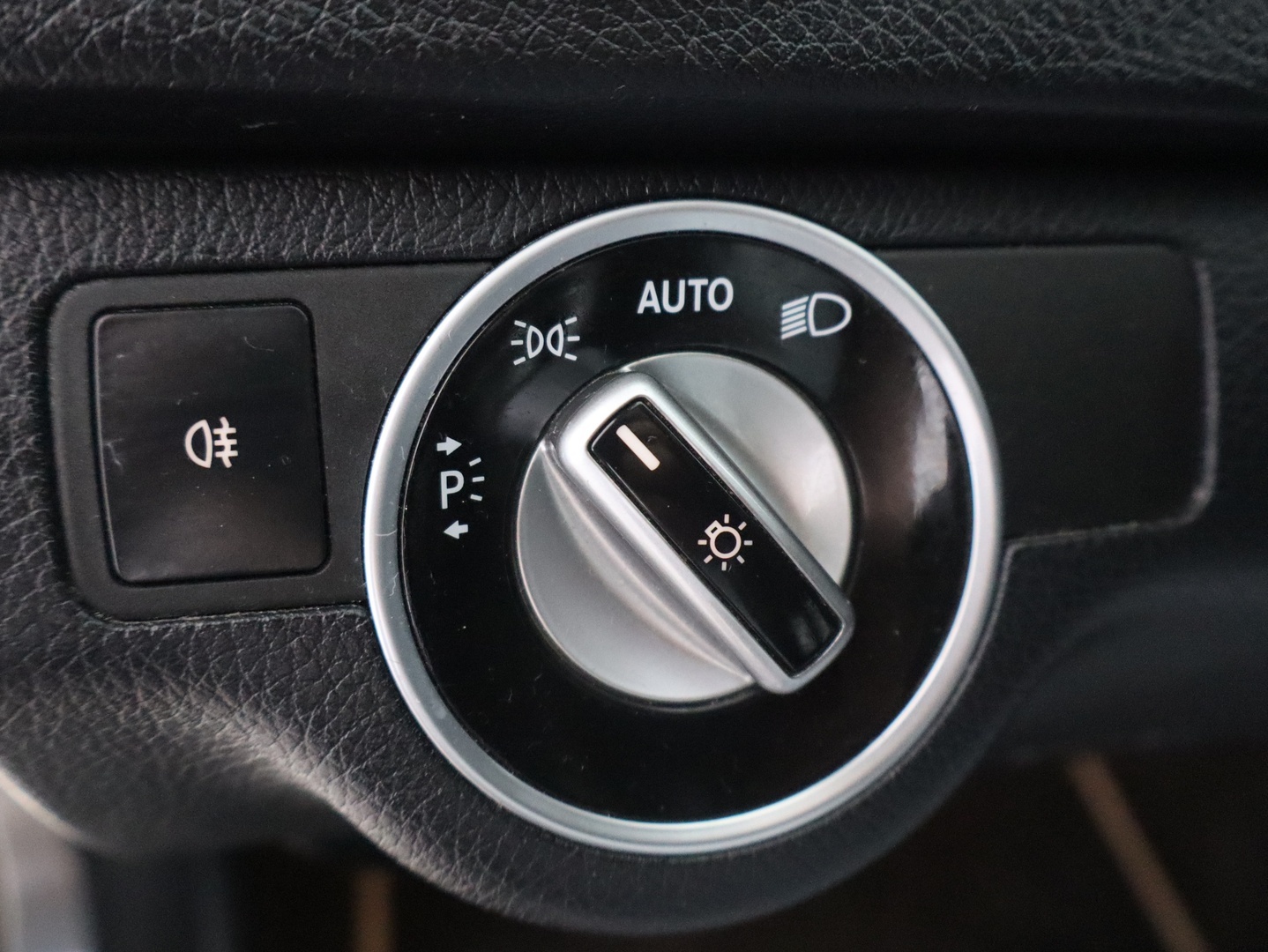 MERCEDES-BENZ C 2013