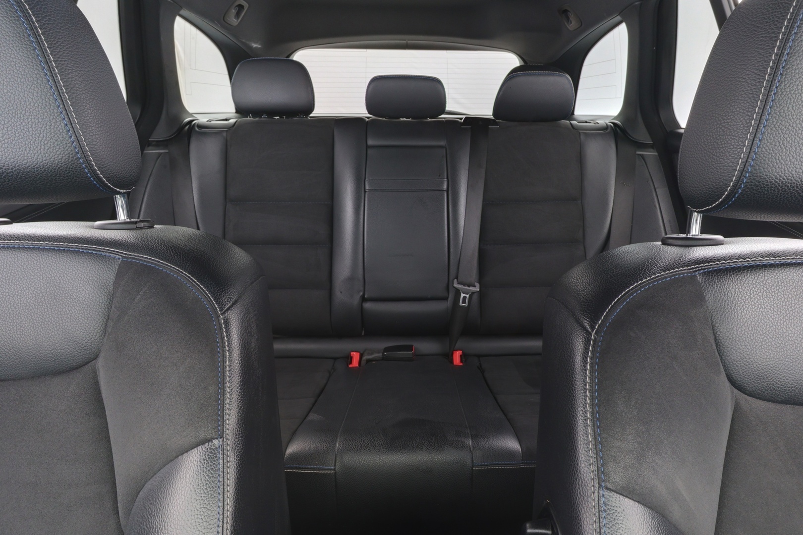 MERCEDES-BENZ C 2013