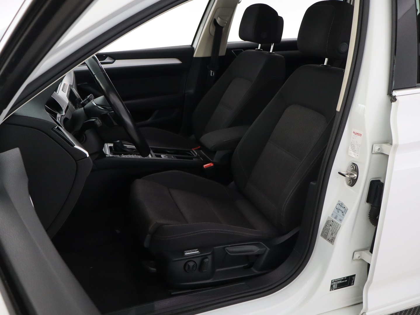 VOLKSWAGEN Passat 2018