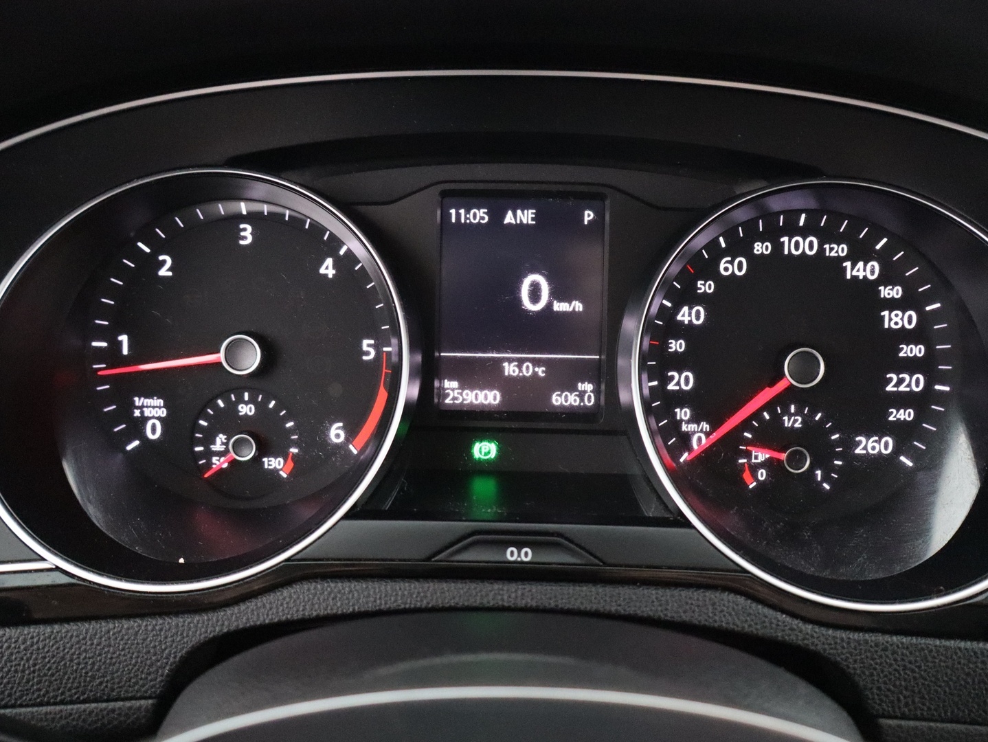 VOLKSWAGEN Passat 2018