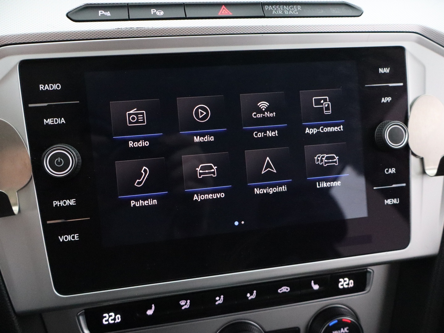 VOLKSWAGEN Passat 2018