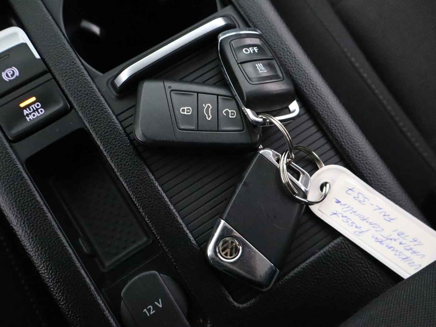 VOLKSWAGEN Passat 2018