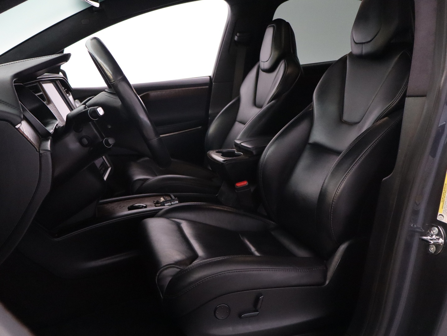 TESLA Model X 2018