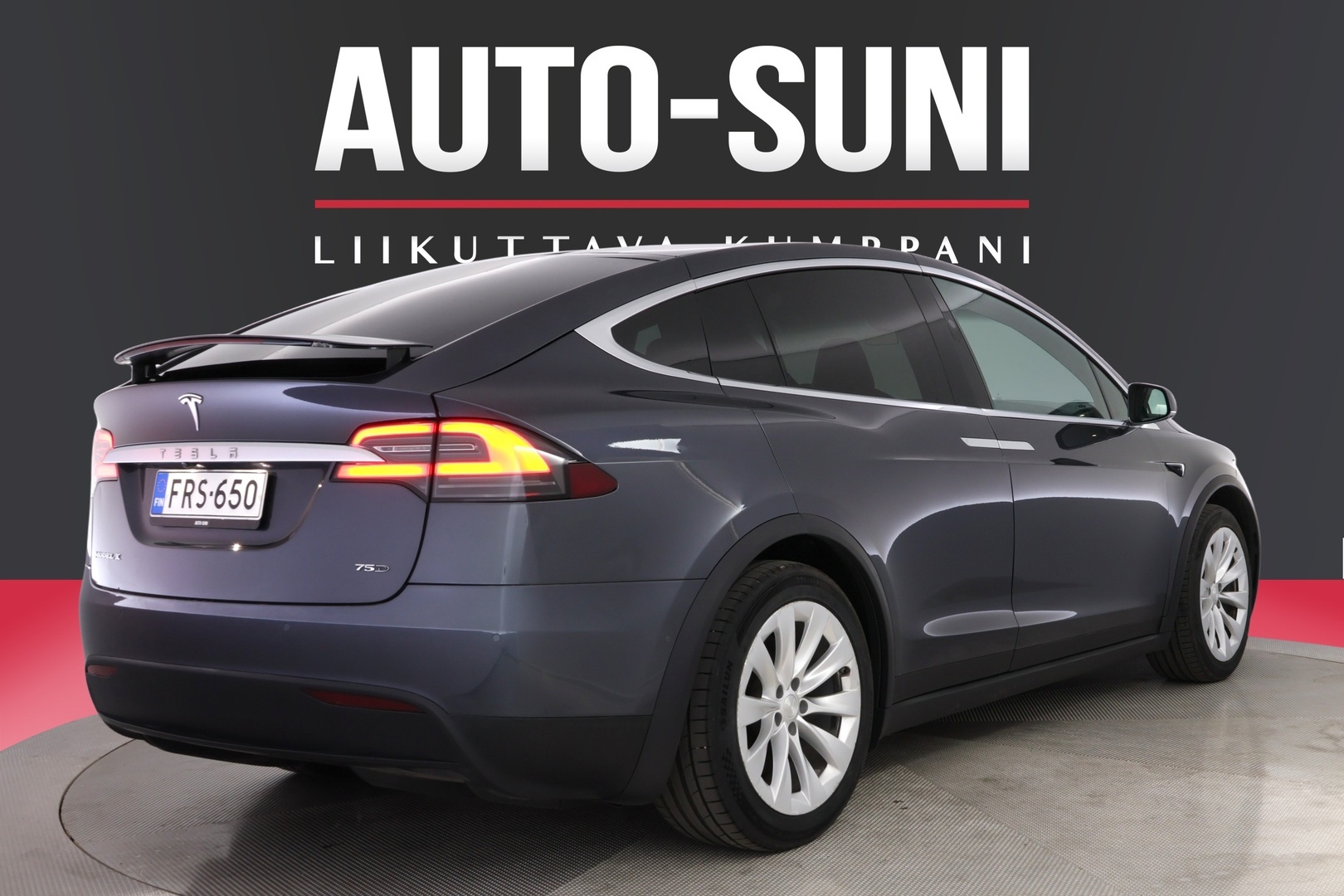 TESLA Model X 2018