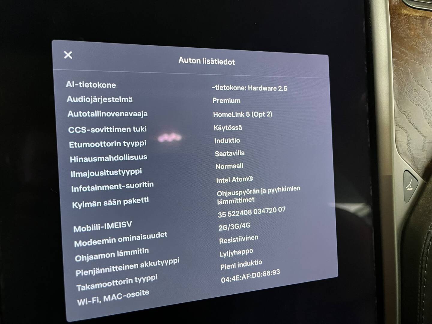TESLA Model X 2018