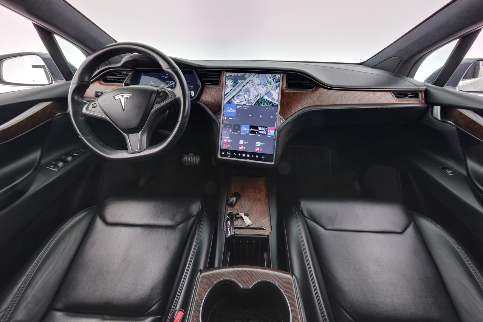 TESLA Model X 2018