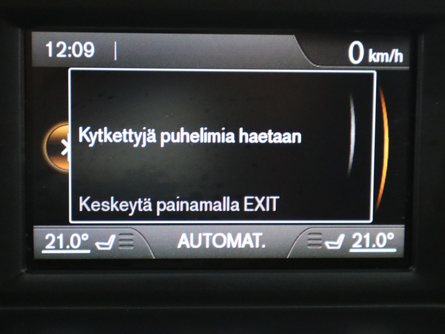 VOLVO V40 2014