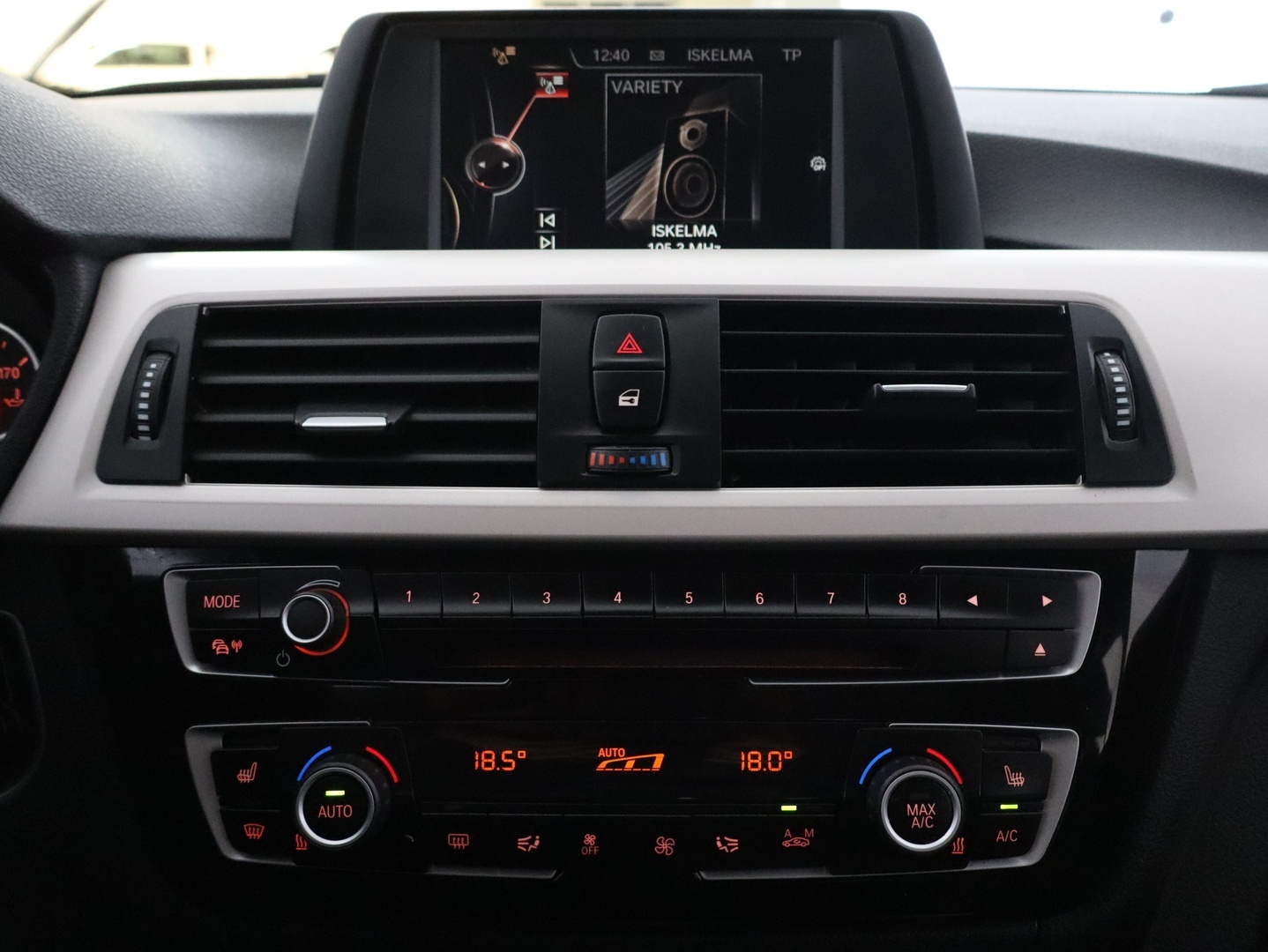 BMW 320 2016