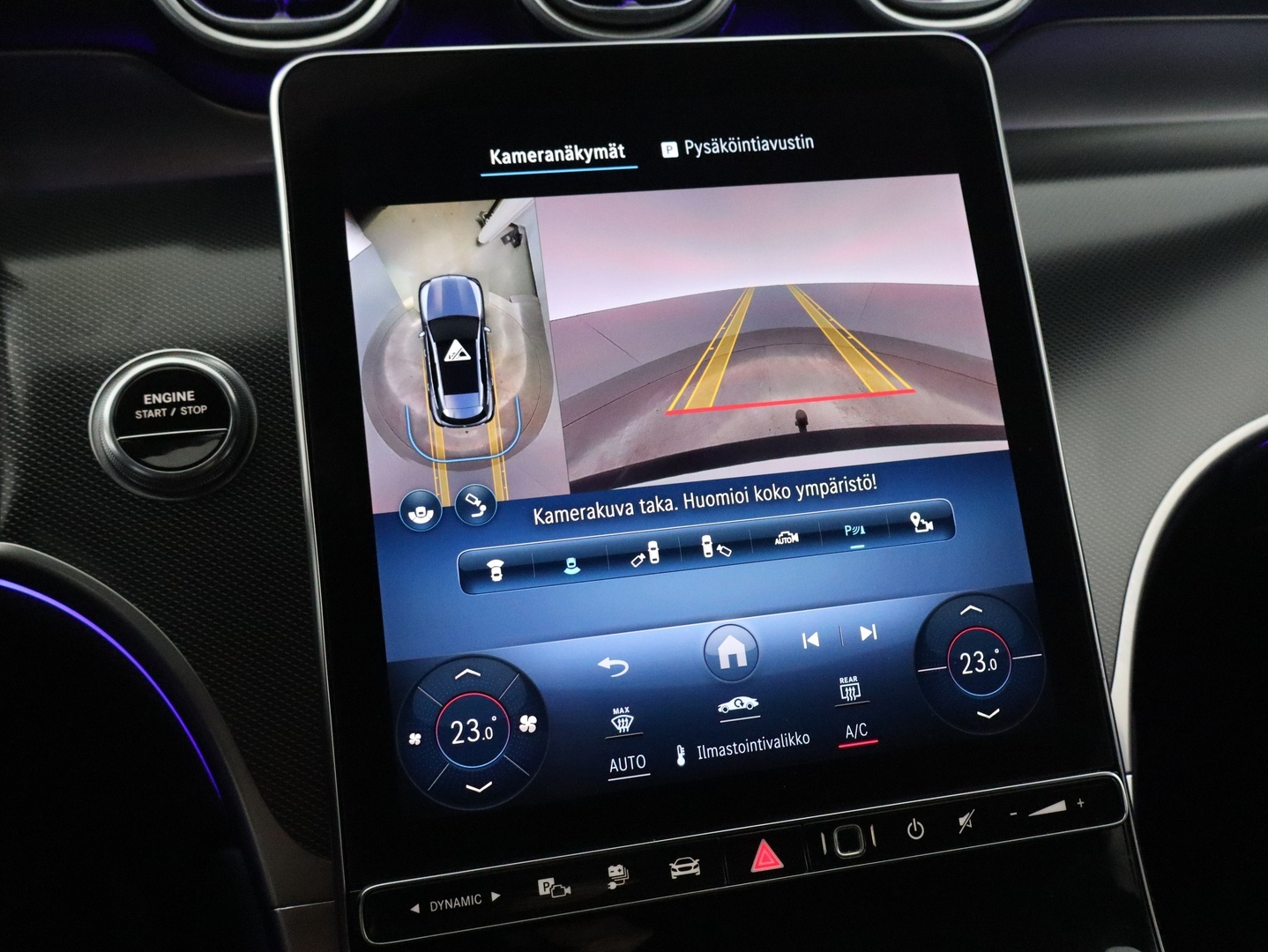 MERCEDES-BENZ GLC 2023