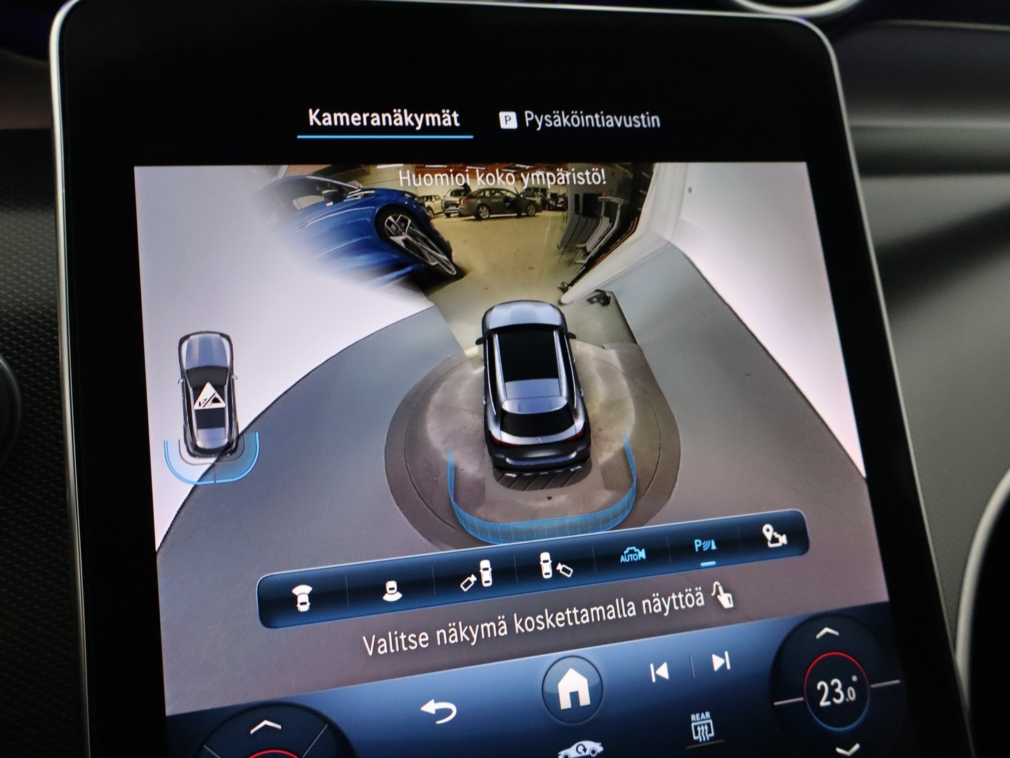 MERCEDES-BENZ GLC 2023