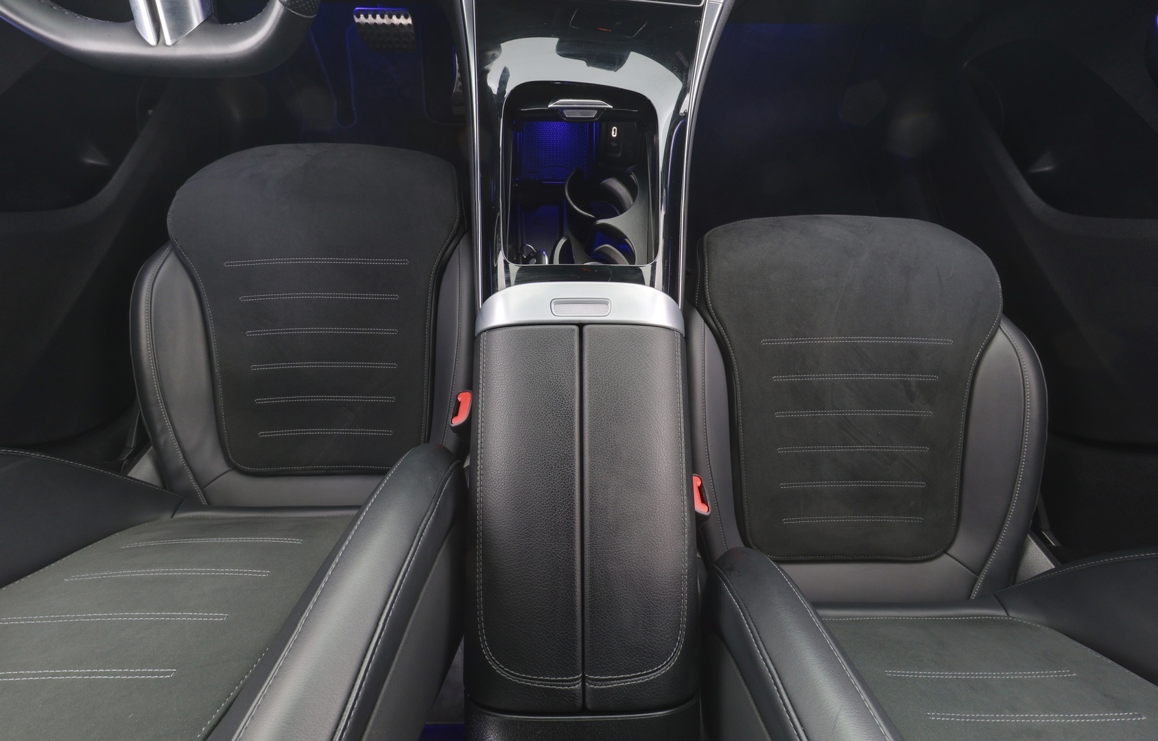 MERCEDES-BENZ GLC 2023