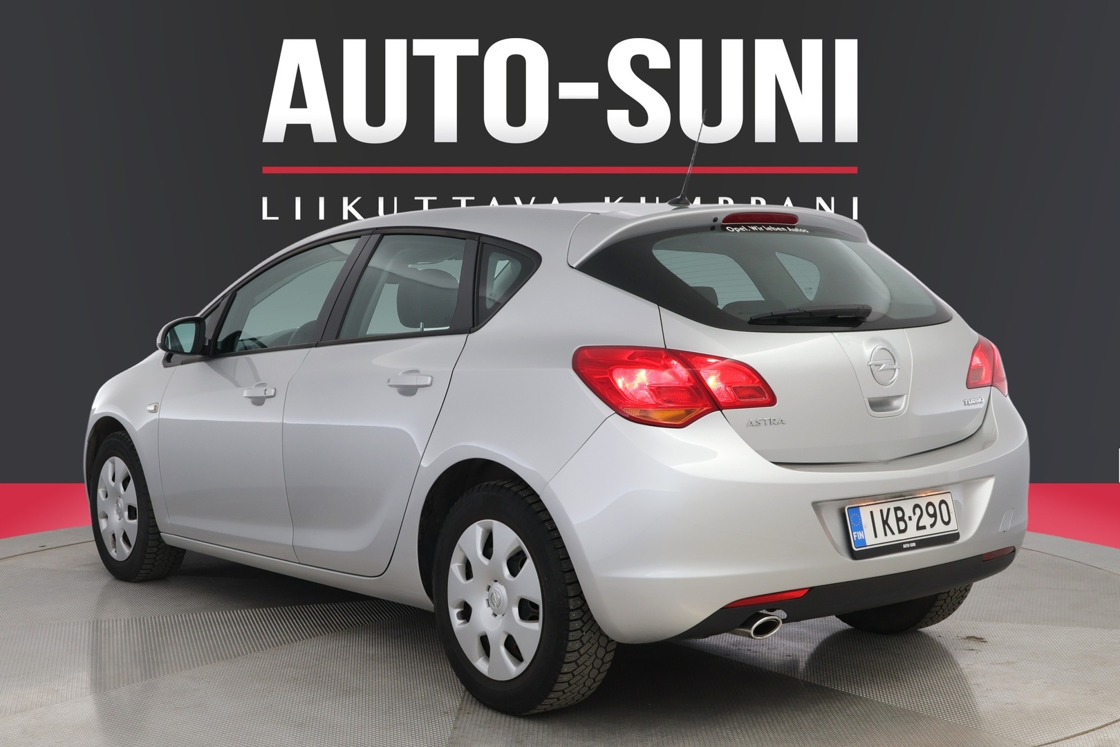 OPEL Astra 2011