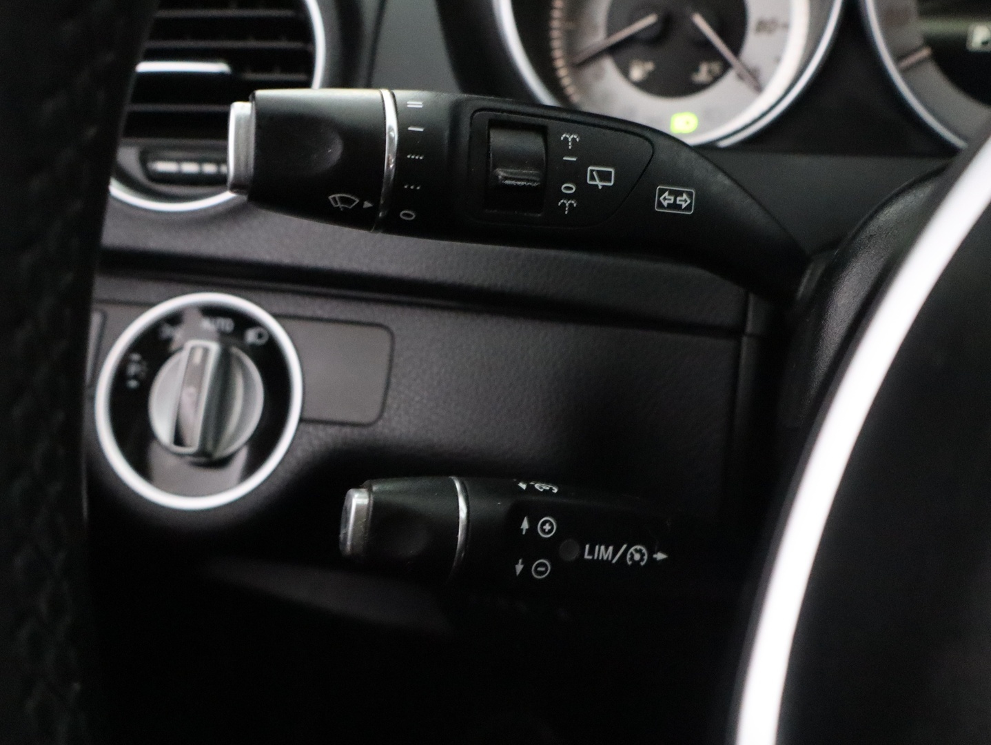 MERCEDES-BENZ C 2013