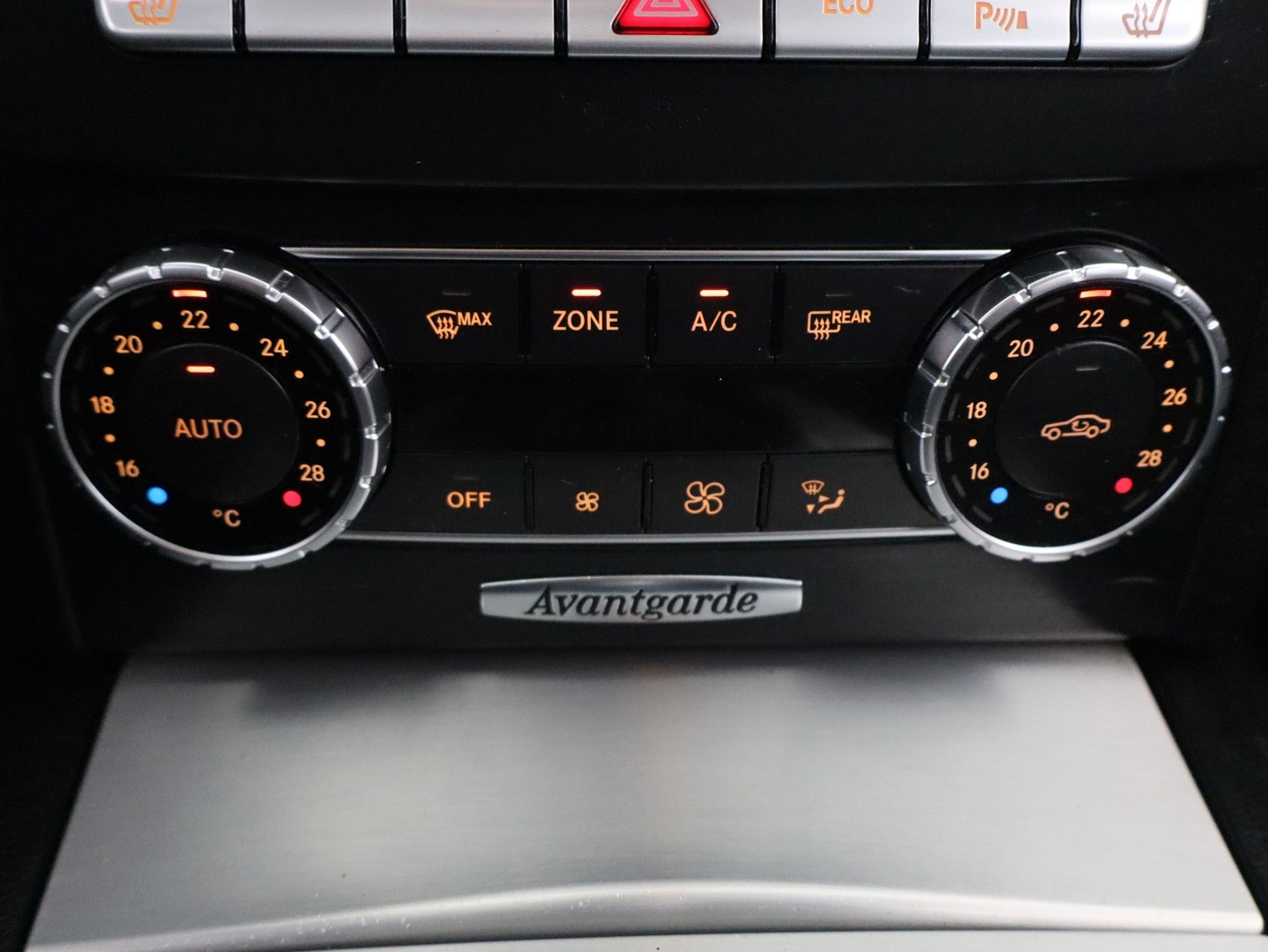 MERCEDES-BENZ C 2013