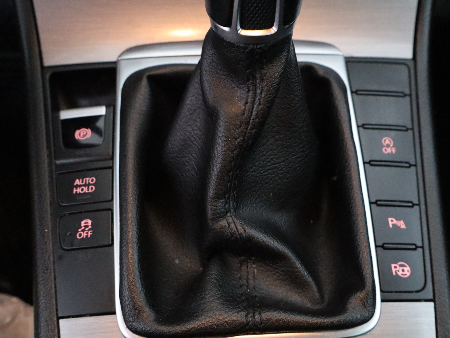 VOLKSWAGEN Passat 2014
