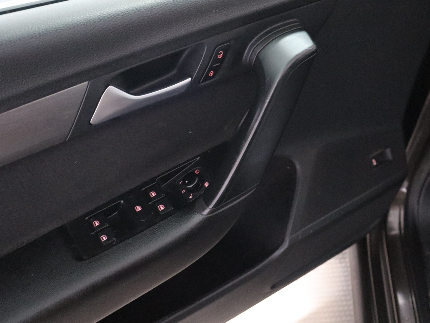 VOLKSWAGEN Passat 2014