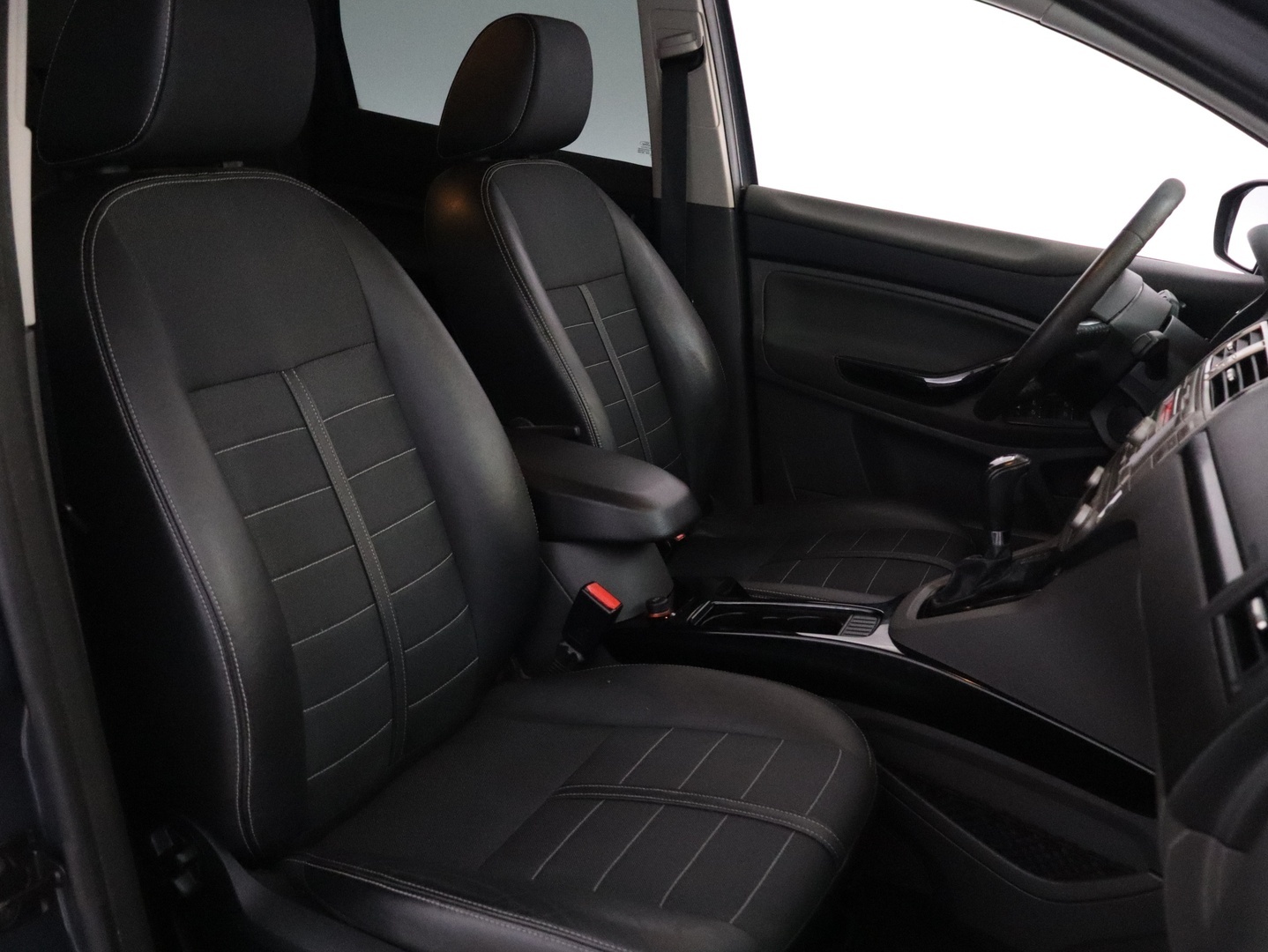 FORD Kuga 2012